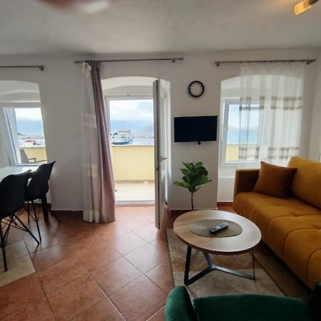 Apartmani Obala Башка Экстерьер фото