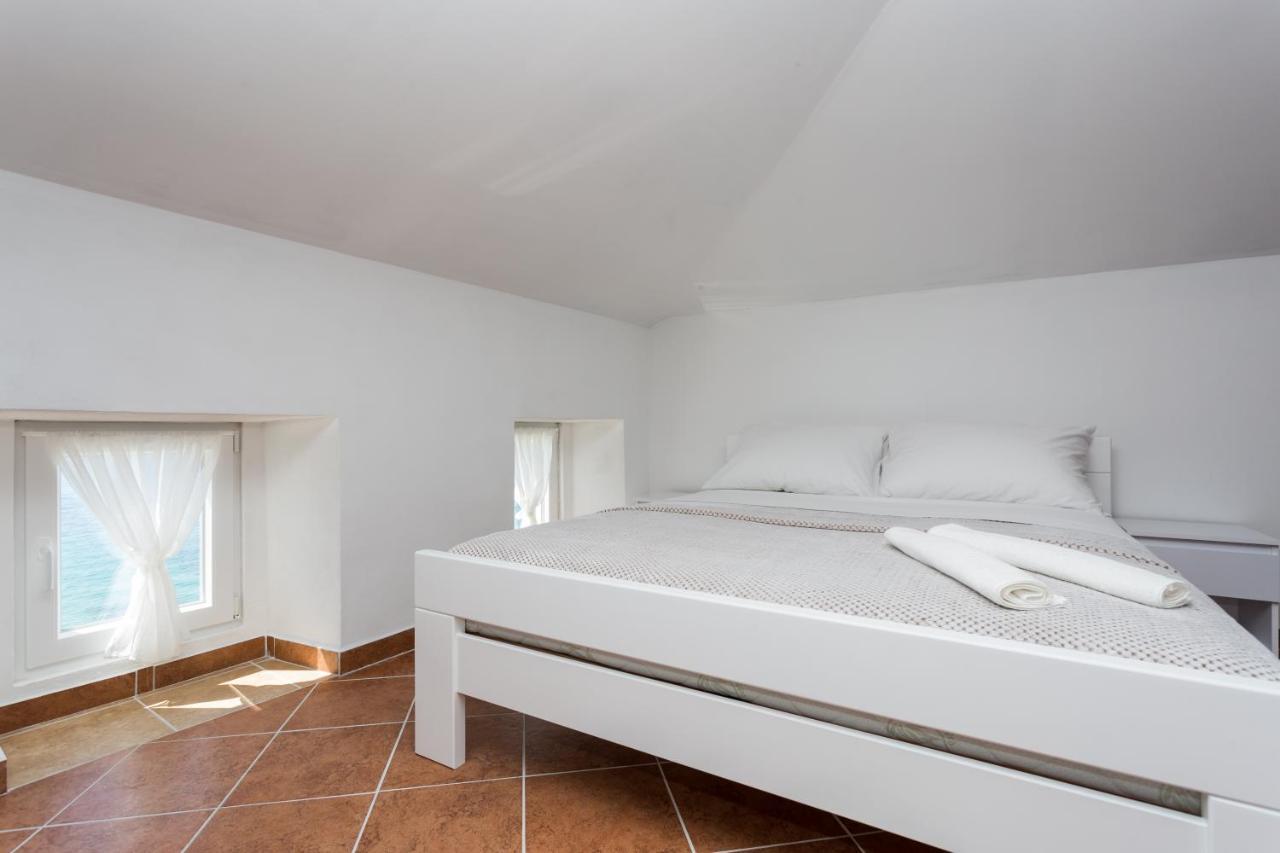 Apartmani Obala Башка Экстерьер фото