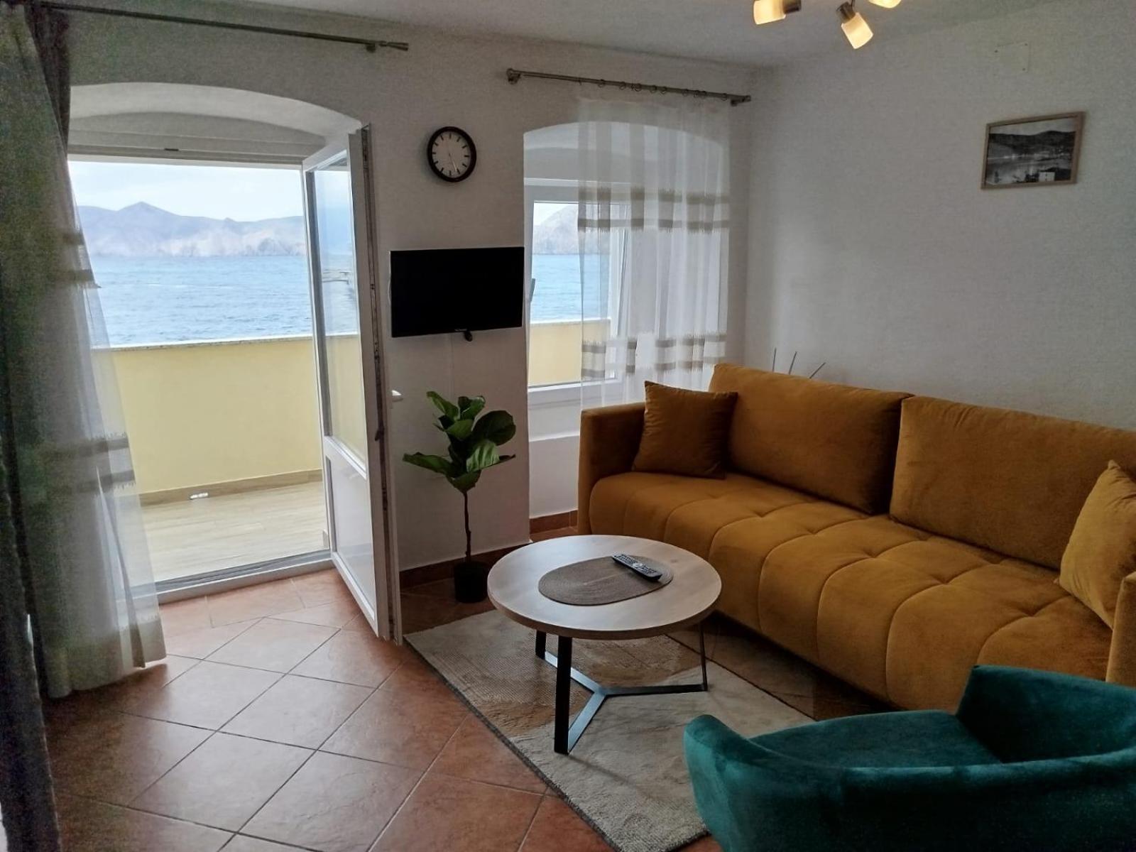 Apartmani Obala Башка Экстерьер фото